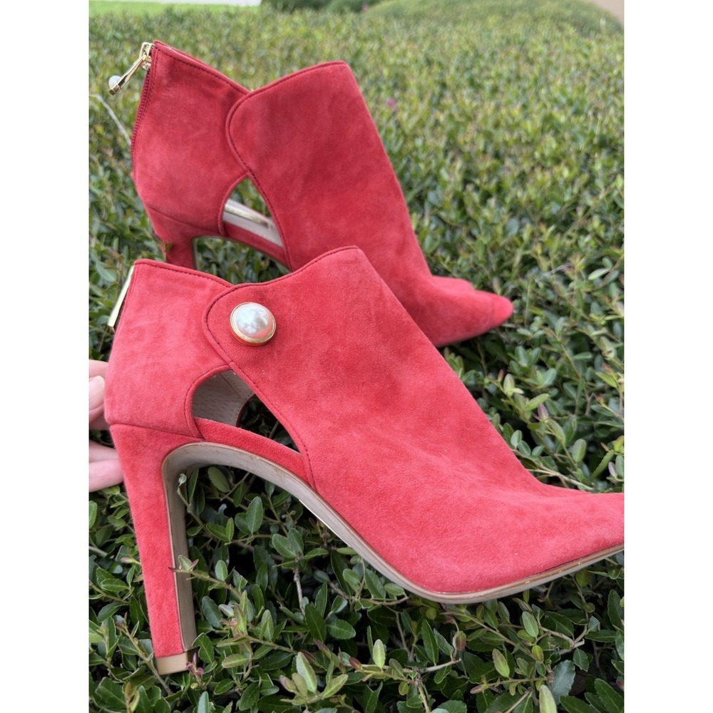 Louise et Cie Illisa Red Suede Peep-toe‎ Heel Booties Pearl Accent 9.5M/41